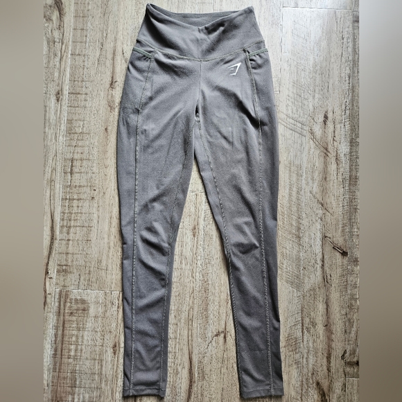 Gymshark Dreamy Leggings and Sport Bra - Picture 2 of 7